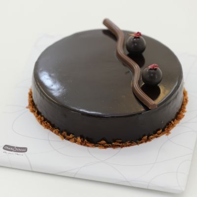 70% Dark Chocolate Cake -1/2 kg