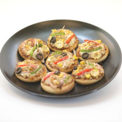 Veggies Mini Pizza - 1 pc